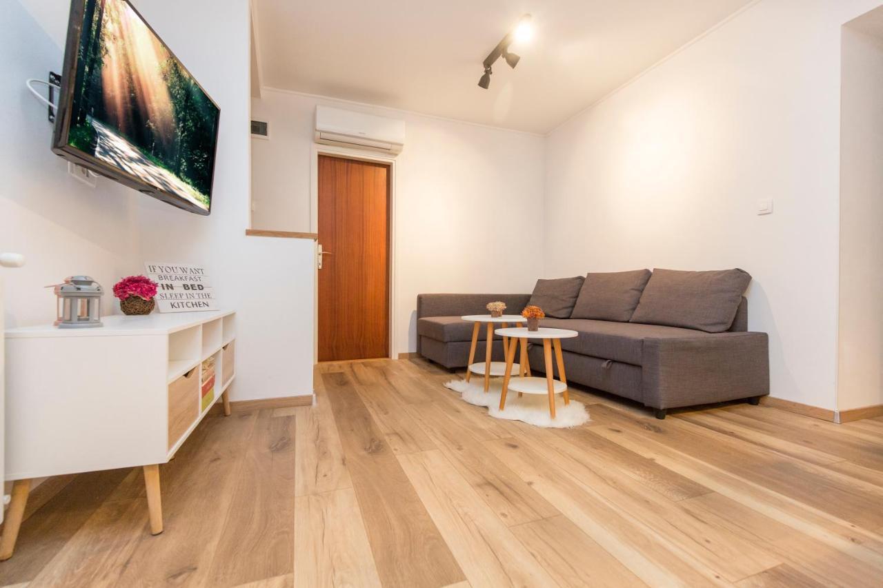 Apartman Alberti Labin  Exteriör bild