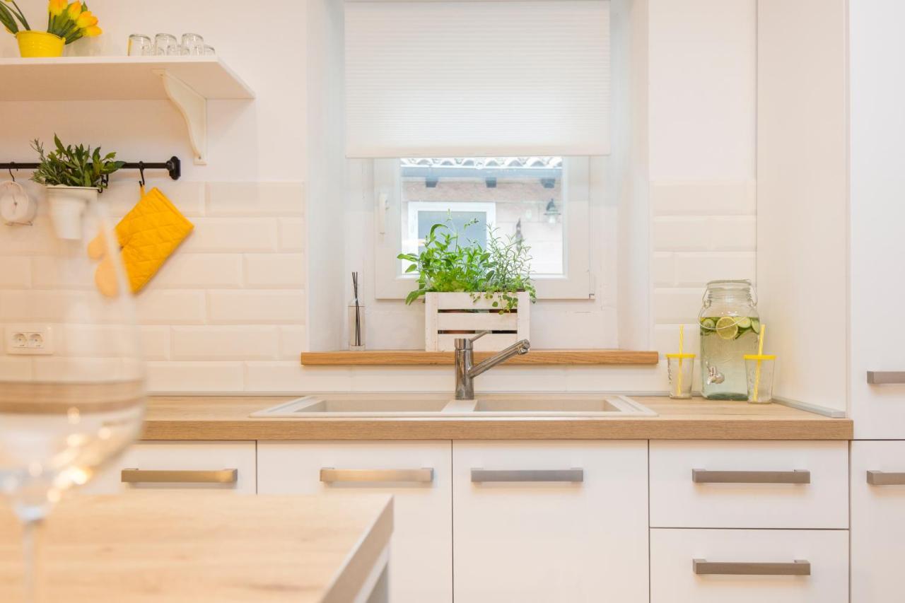 Apartman Alberti Labin  Exteriör bild